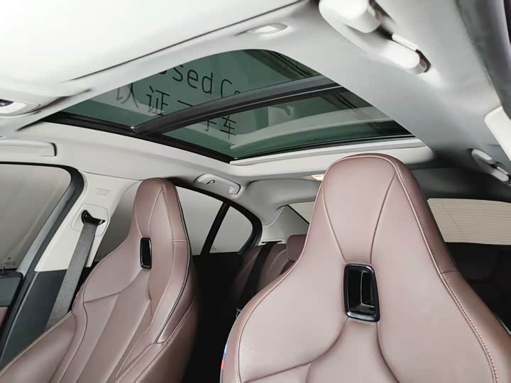 Фото 5 - BMW 1 Series