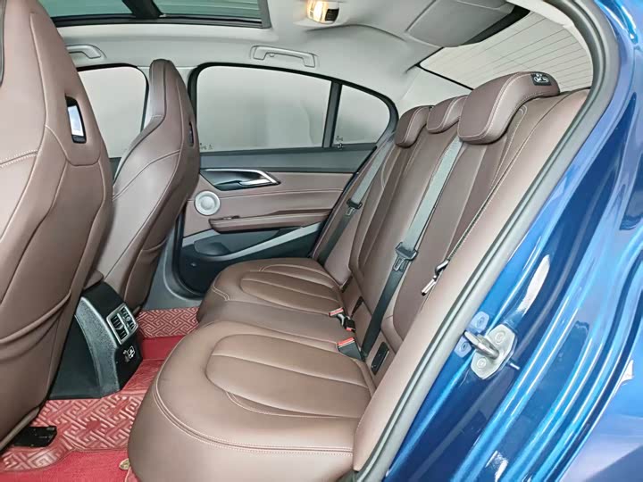 Фото 8 - BMW 1 Series