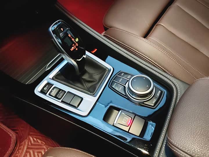 Фото 9 - BMW 1 Series