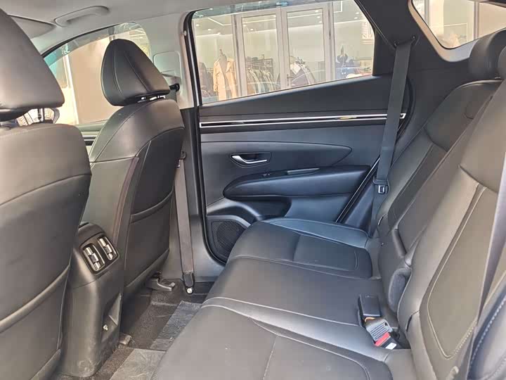 Фото 5 - Hyundai Tucson L