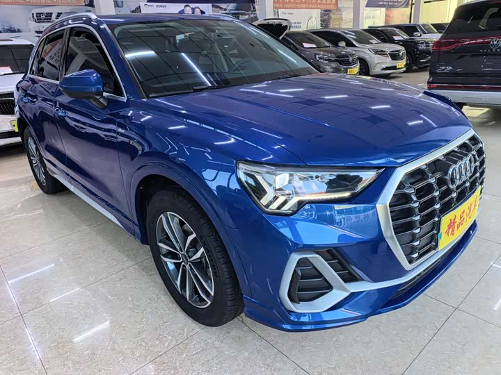 Фото 3 - Audi Q3