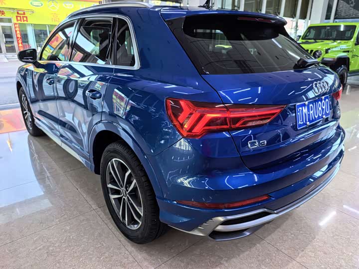 Фото 6 - Audi Q3