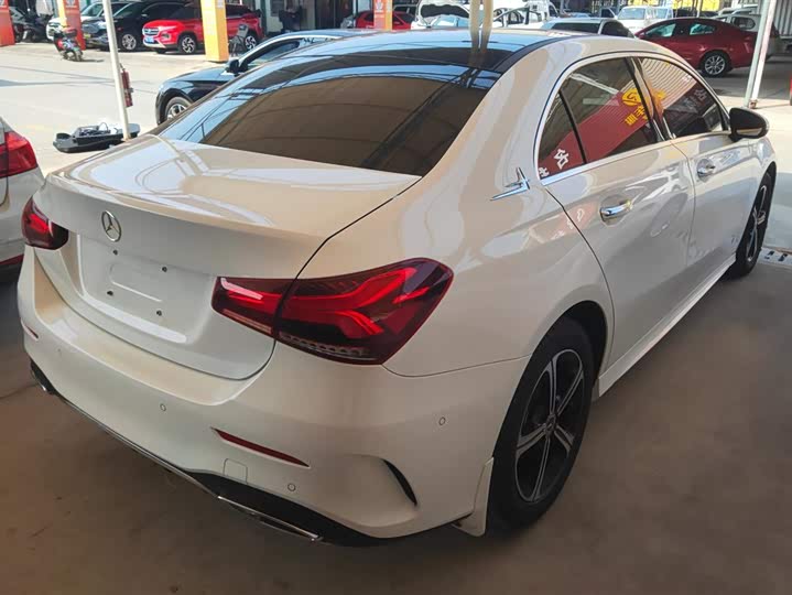 Фото 3 - Mercedes-Benz A-Class