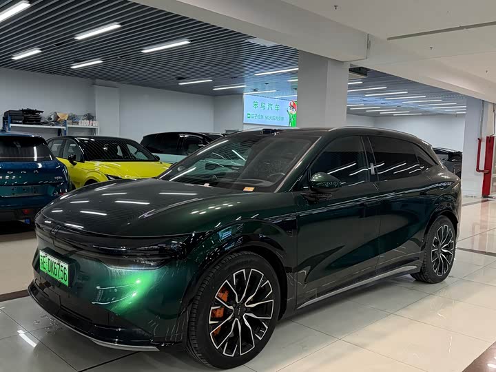 Фото 1 - Zeekr 7X