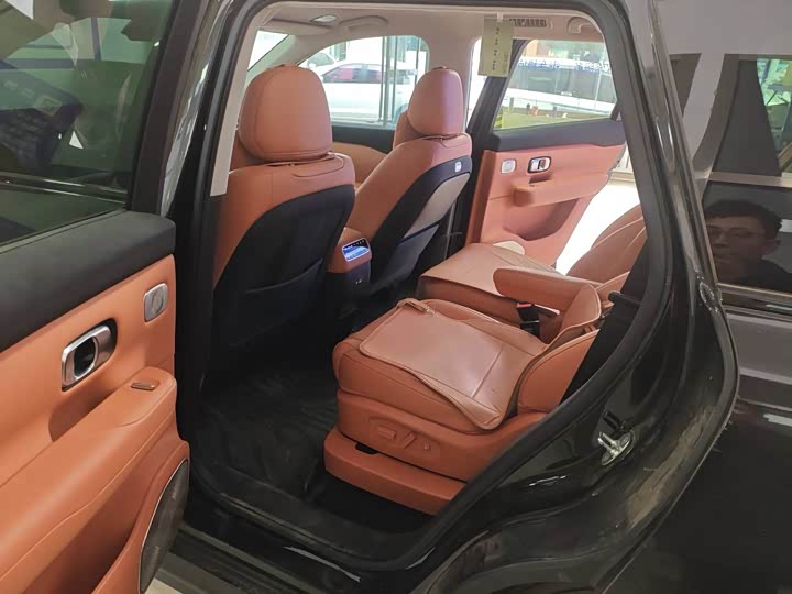 Фото 7 - Leapmotor C16