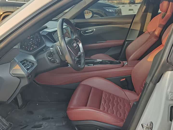 Фото 5 - Audi RS e-tron GT