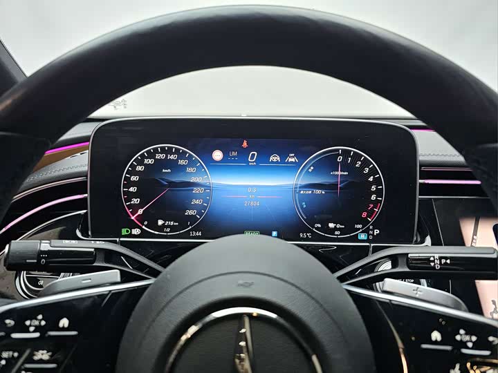 Фото 6 - Mercedes-Benz E-Class Hybrid