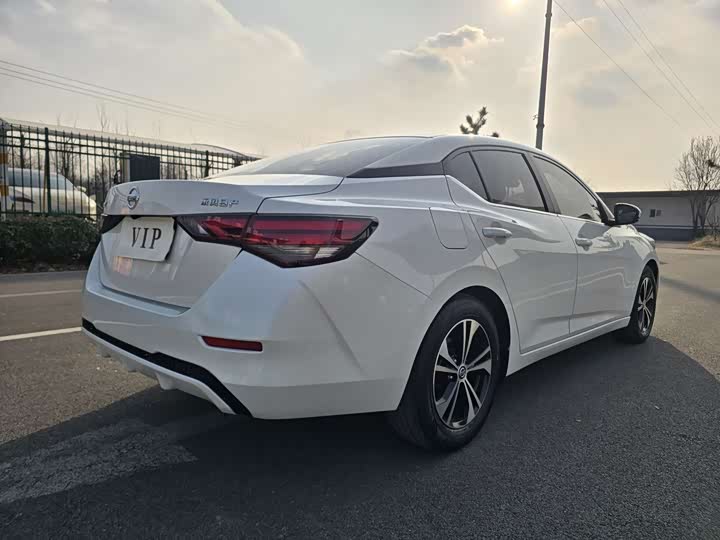 Photo 6 - Nissan Sylphy