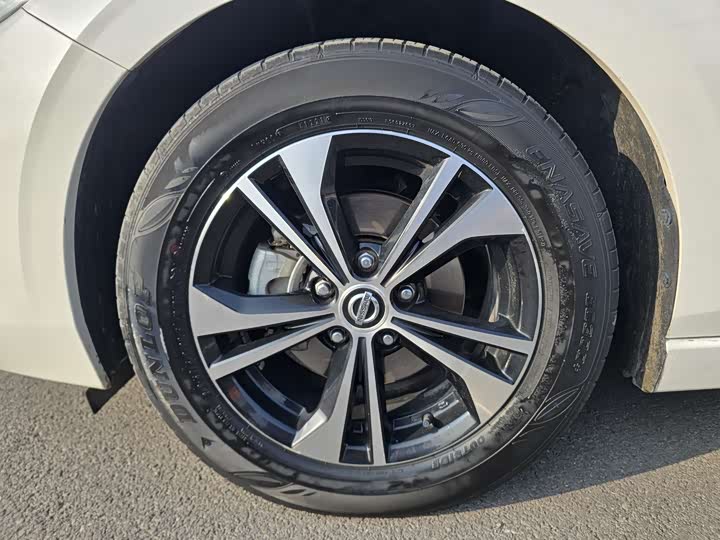 Photo 9 - Nissan Sylphy