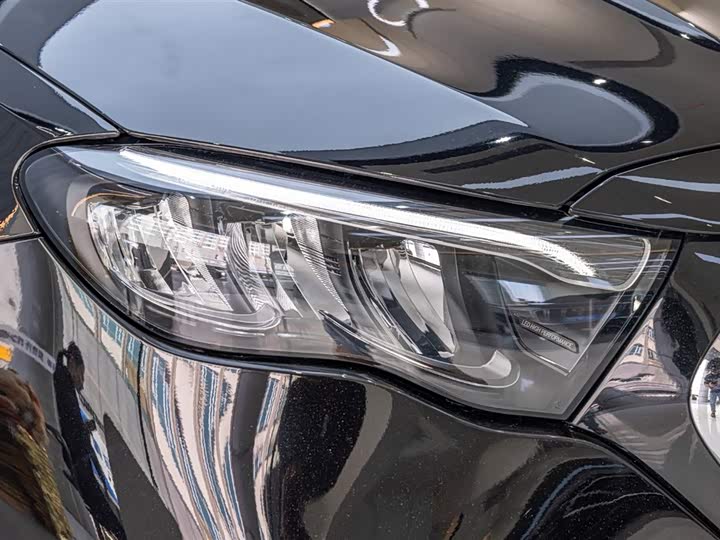 Фото 6 - Mercedes-Benz E-Class