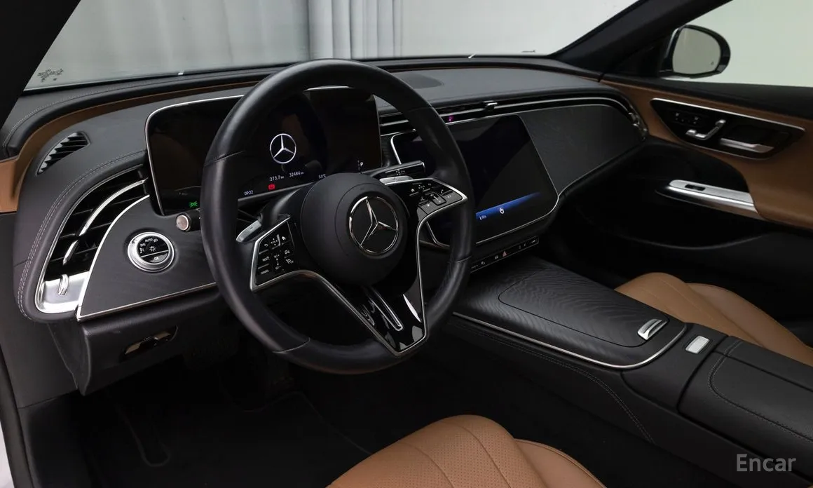 Фото 13 - Mercedes-Benz E-Class