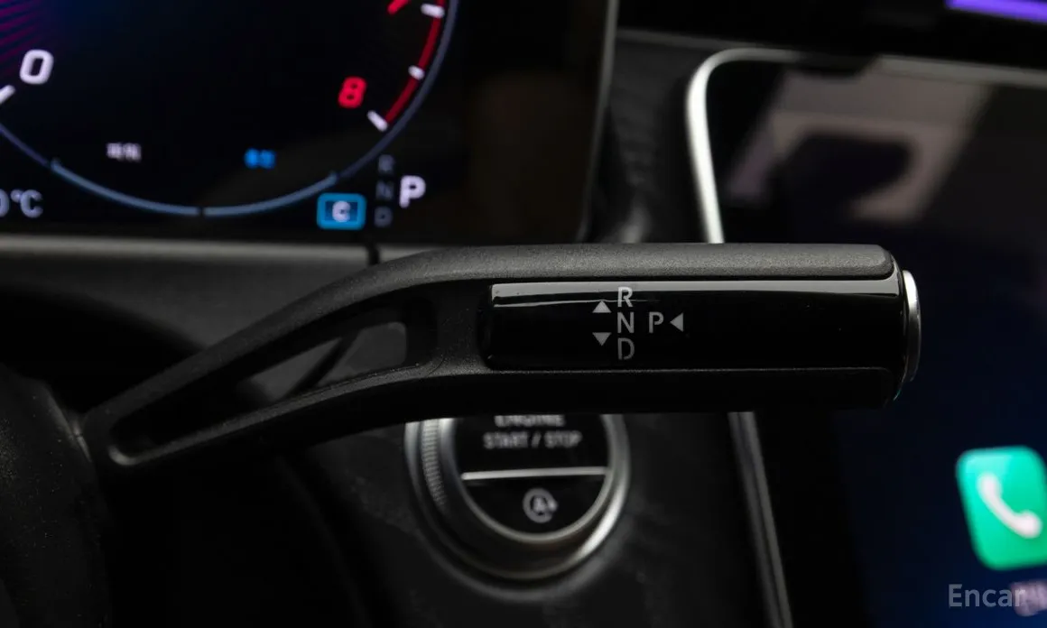 Фото 19 - Mercedes-Benz E-Class