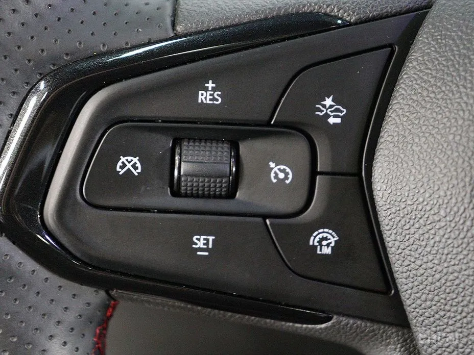 Фото 12 - Chevrolet Trax