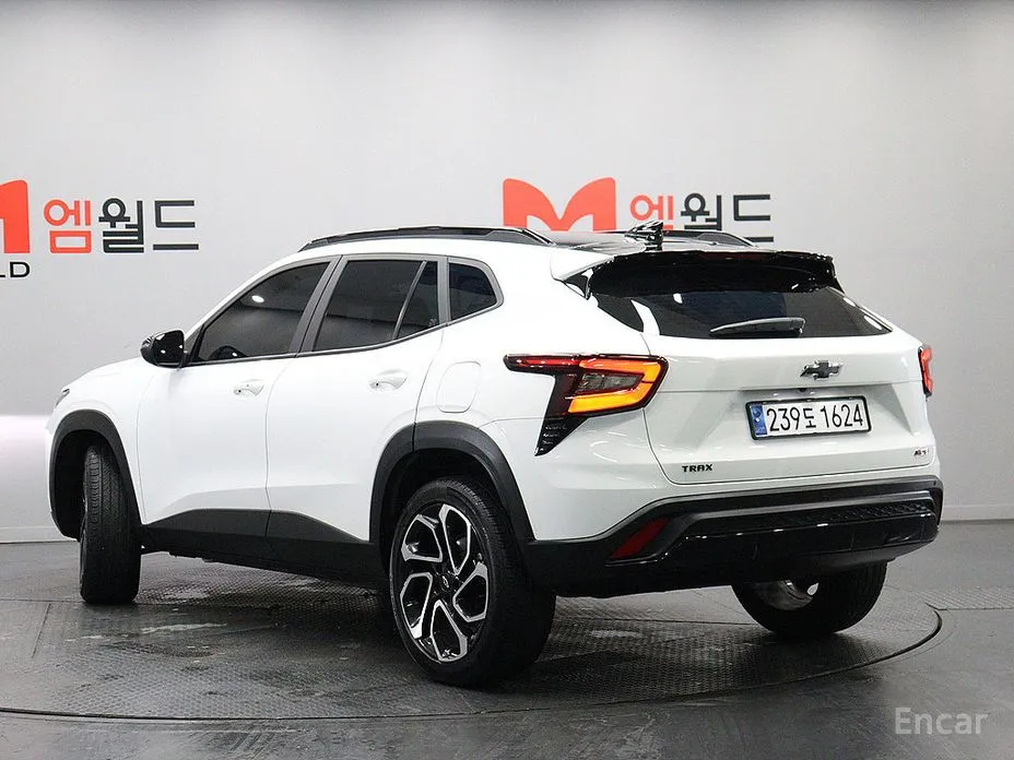 Фото 3 - Chevrolet Trax