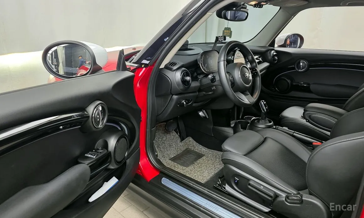 Фото 10 - Mini Cooper