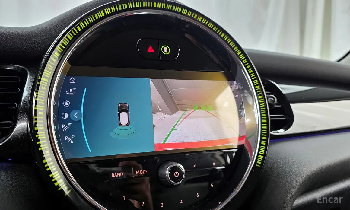 Фото 15 - Mini Cooper