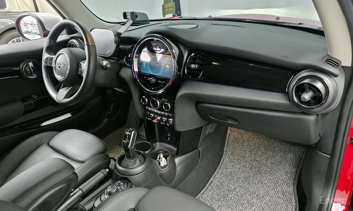 Фото 7 - Mini Cooper