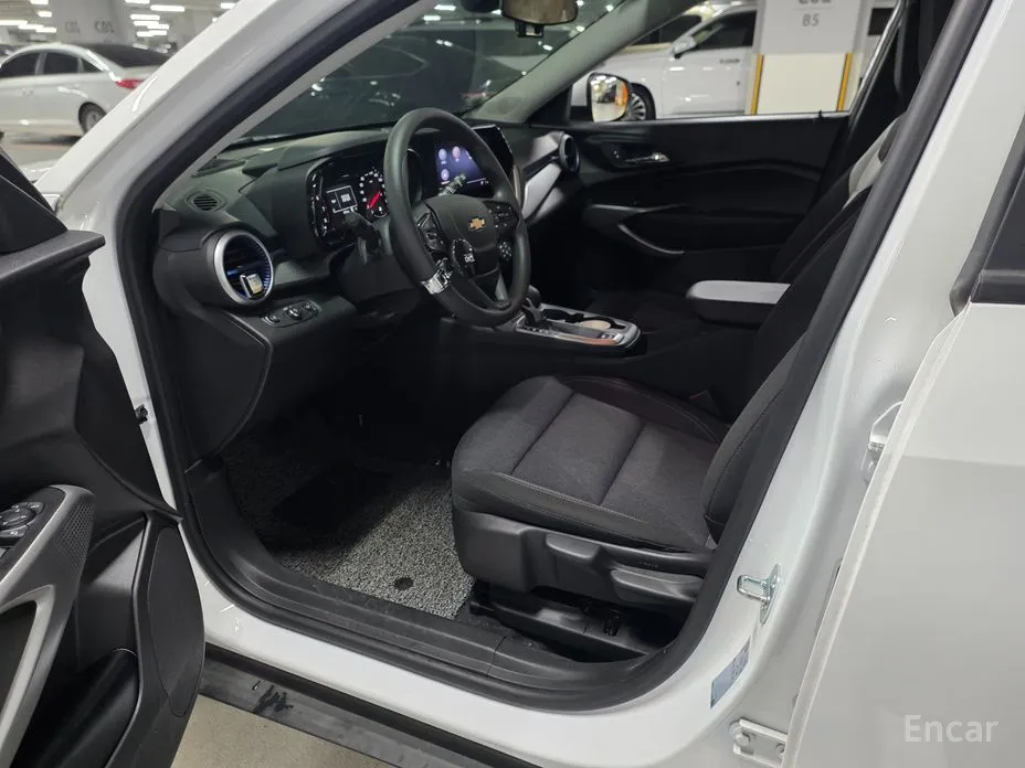 Фото 18 - Chevrolet Trax