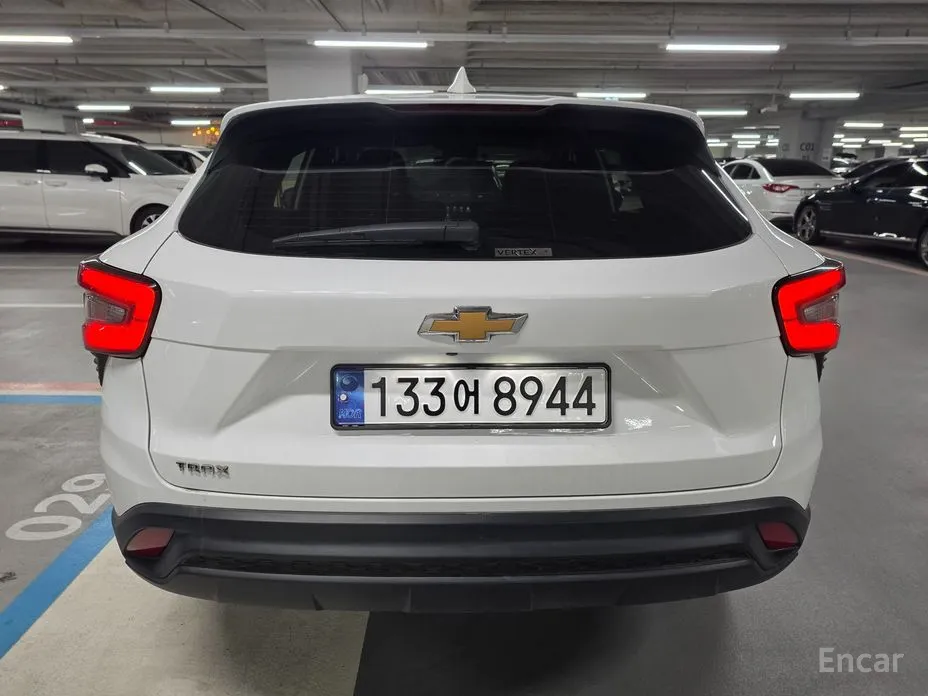 Фото 3 - Chevrolet Trax