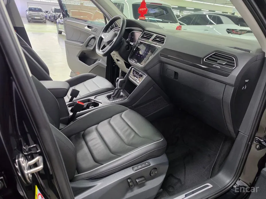 Фото 20 - Volkswagen Tiguan