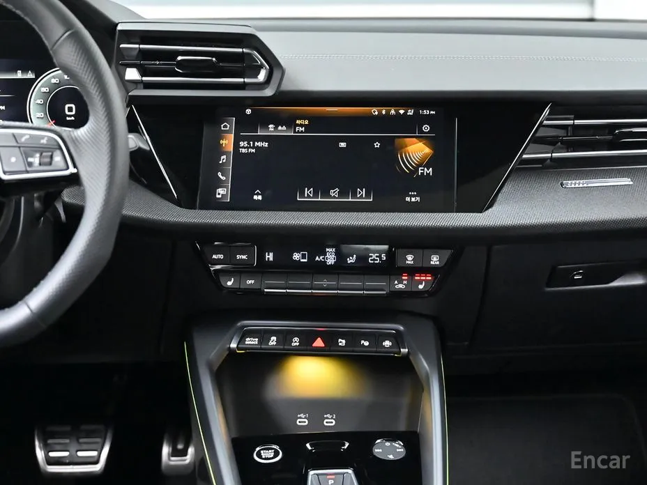 Фото 14 - Audi A3