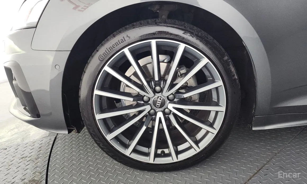 Фото 5 - Audi A5