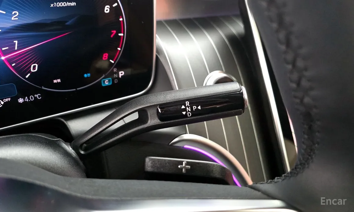 Фото 9 - Mercedes-Benz GLC-Class