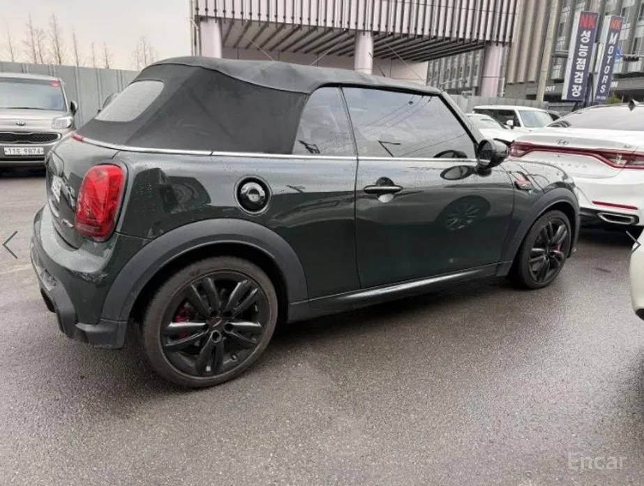 Фото 4 - Mini Cooper Convertible