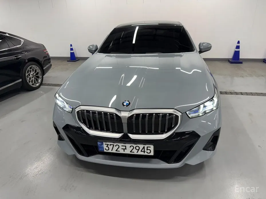 Фото 1 - BMW 5 Series