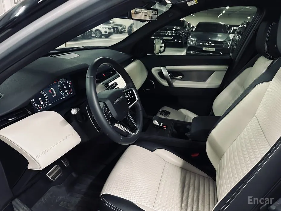 Фото 10 - Land Rover Discovery Sport