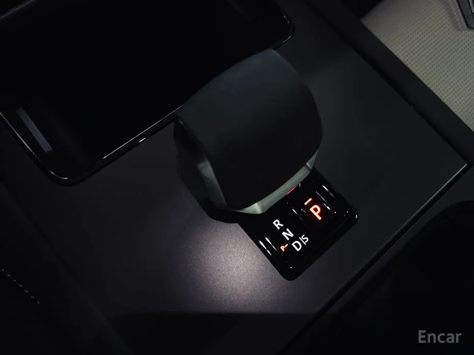 Фото 9 - Land Rover Discovery Sport