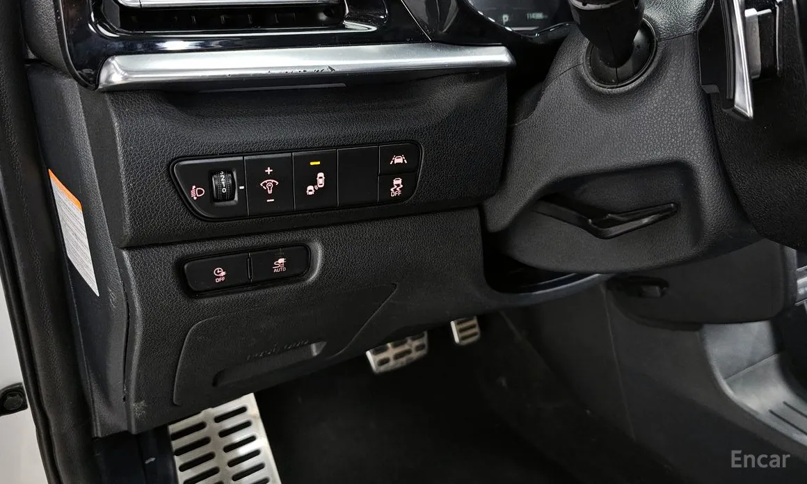 Фото 14 - Kia Niro