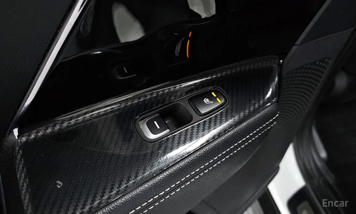 Фото 19 - Kia Niro