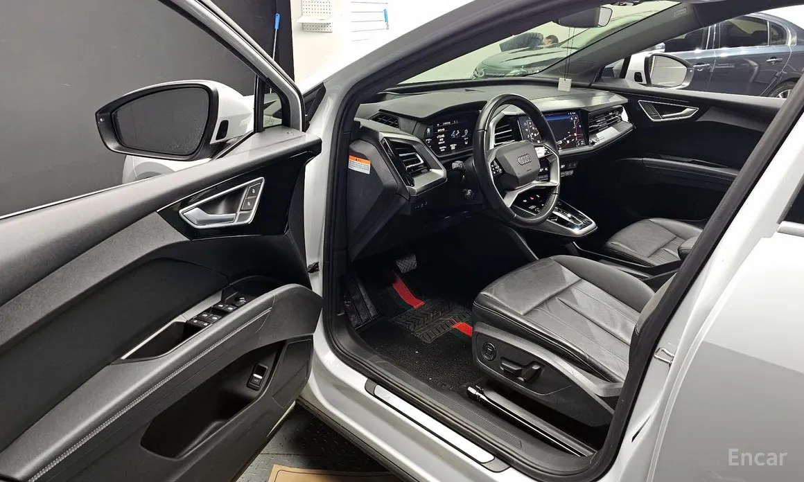 Audi Q4 e-tron 2022 40 Premium