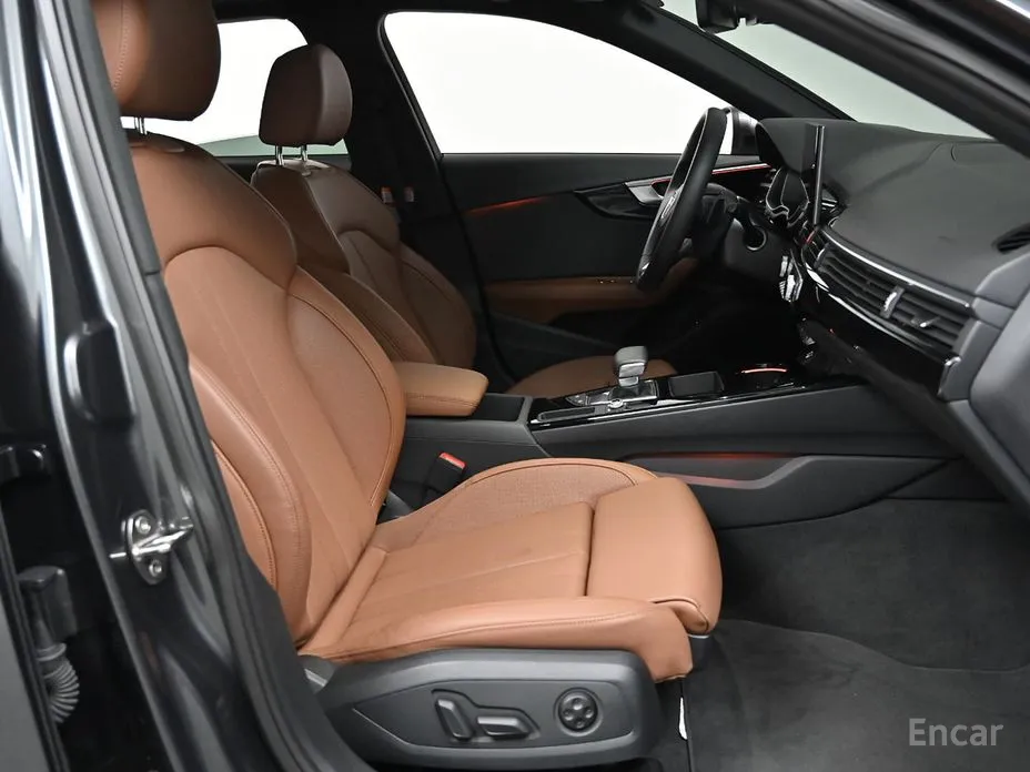 Фото 10 - Audi A4