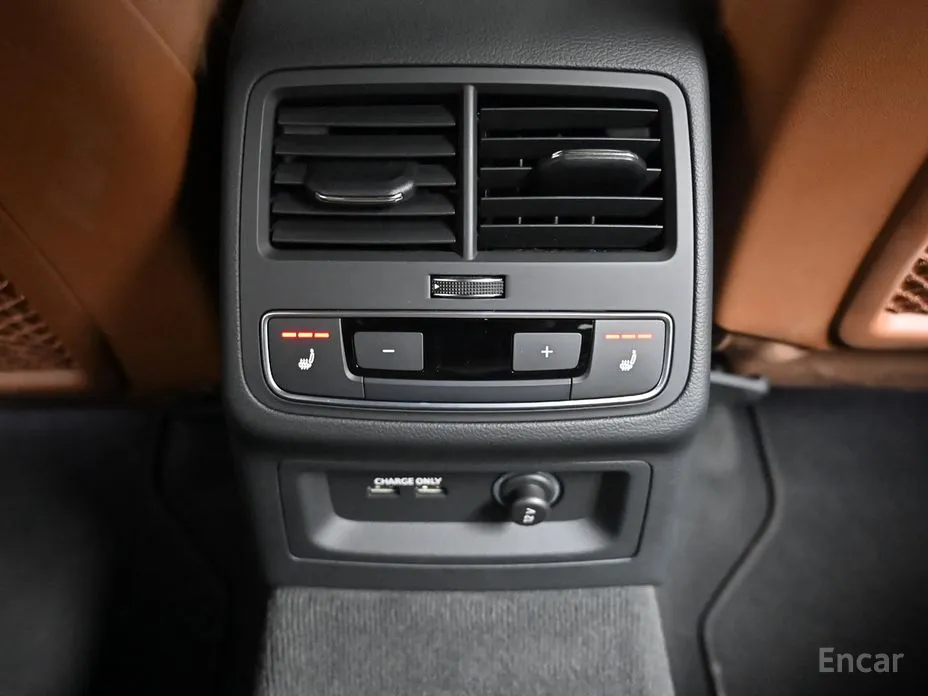 Фото 16 - Audi A4