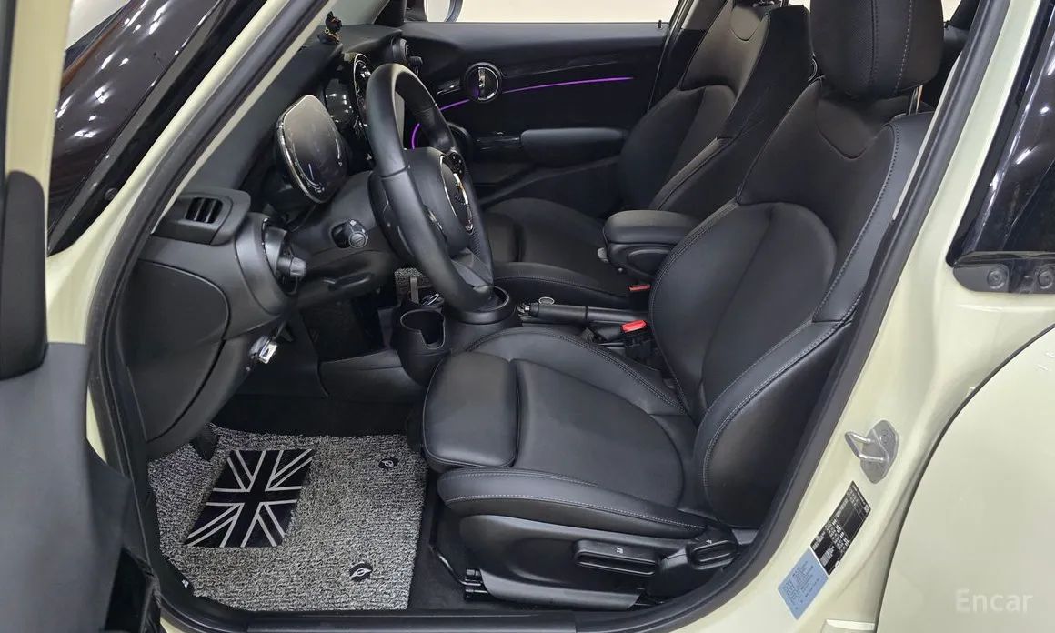 Фото 12 - Mini Cooper