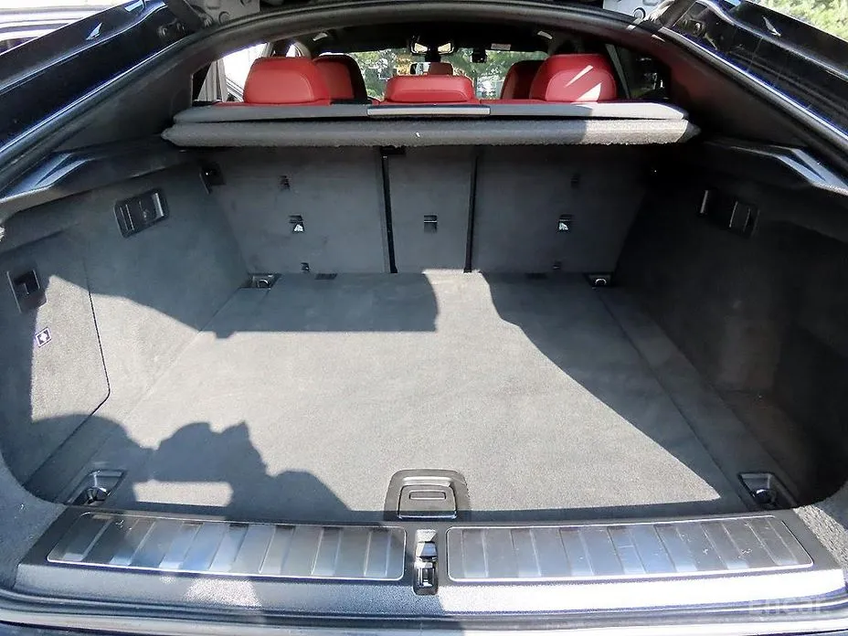 Фото 17 - BMW X6