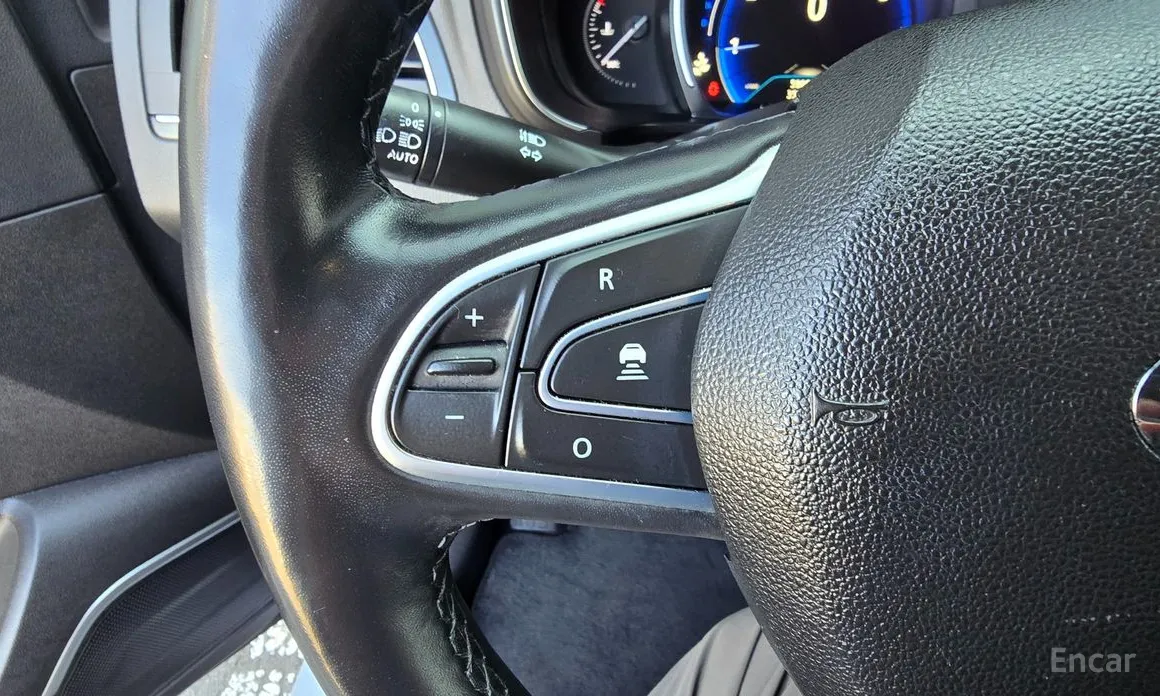 Фото 8 - Renault QM6