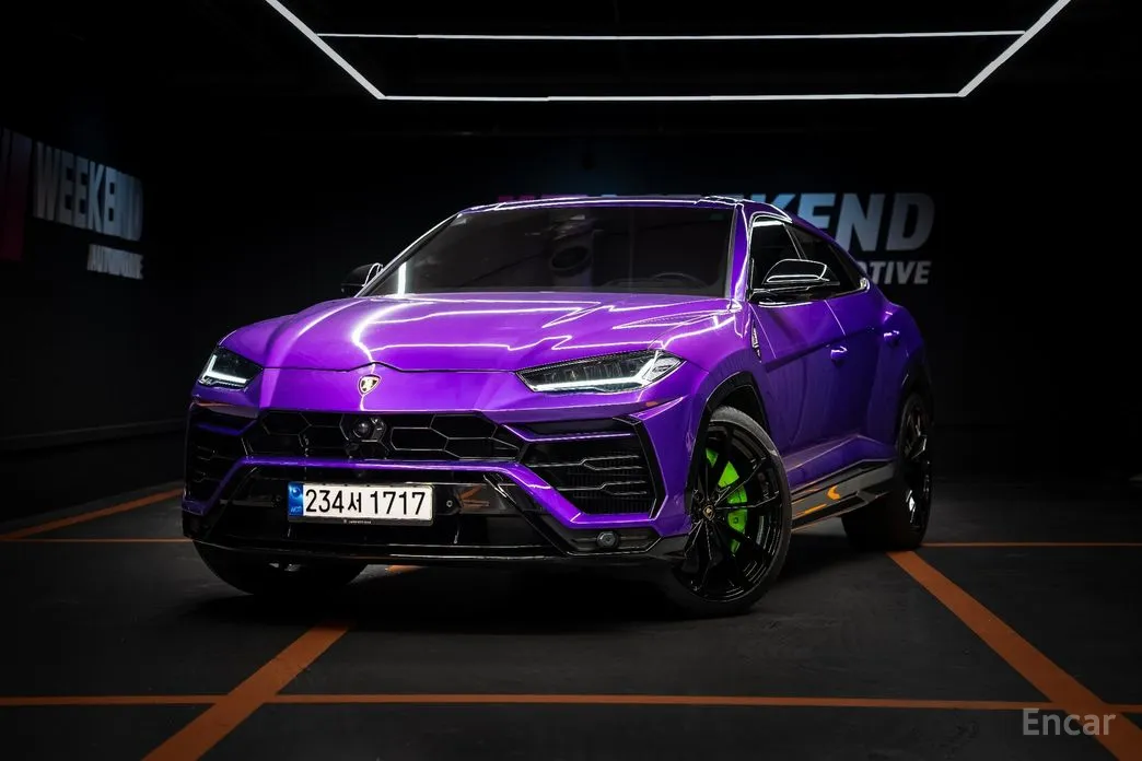 Фото 1 - Lamborghini Urus