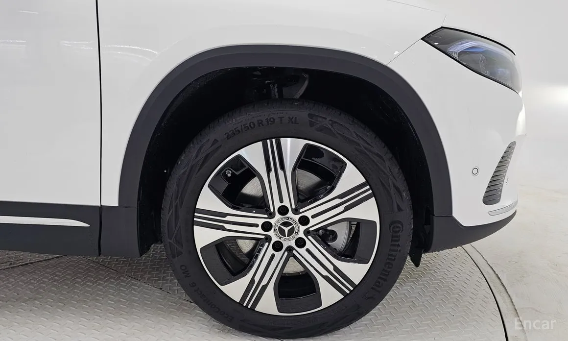 Фото 5 - Mercedes-Benz EQA