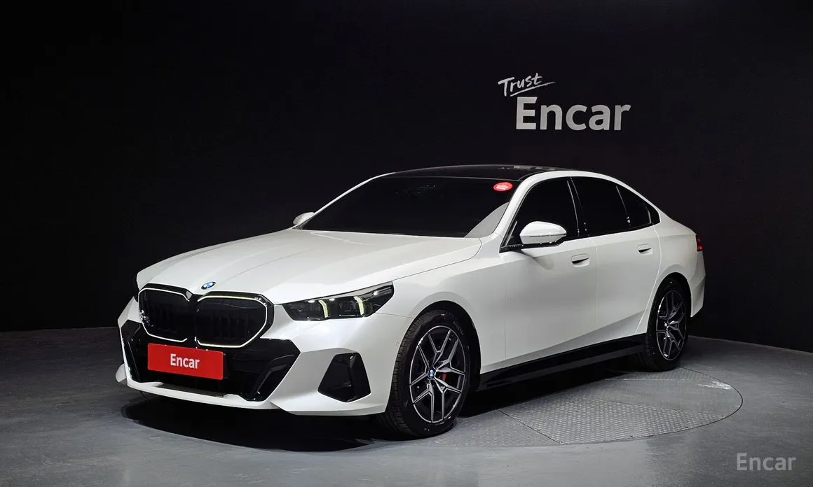 Фото 1 - BMW 5 Series