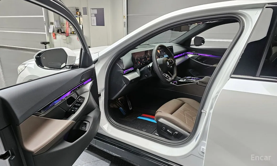 Фото 10 - BMW 5 Series