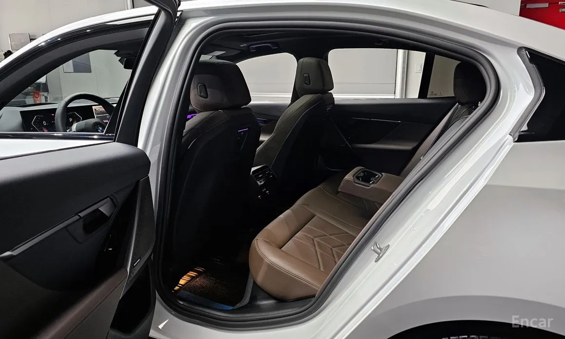 Фото 11 - BMW 5 Series