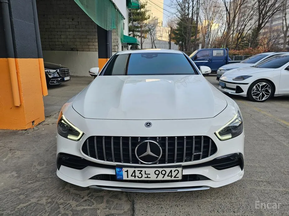 Фото 3 - Mercedes-Benz AMG GT