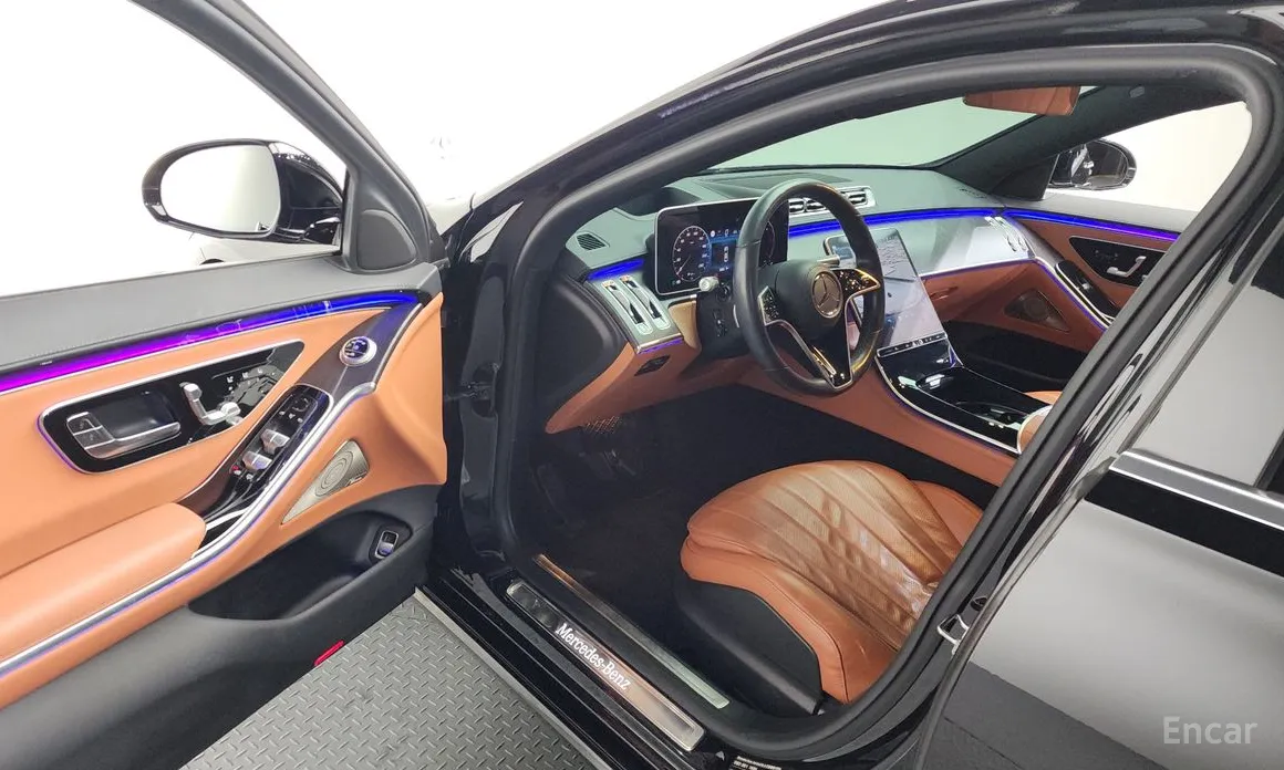 Фото 10 - Mercedes-Benz S-Class