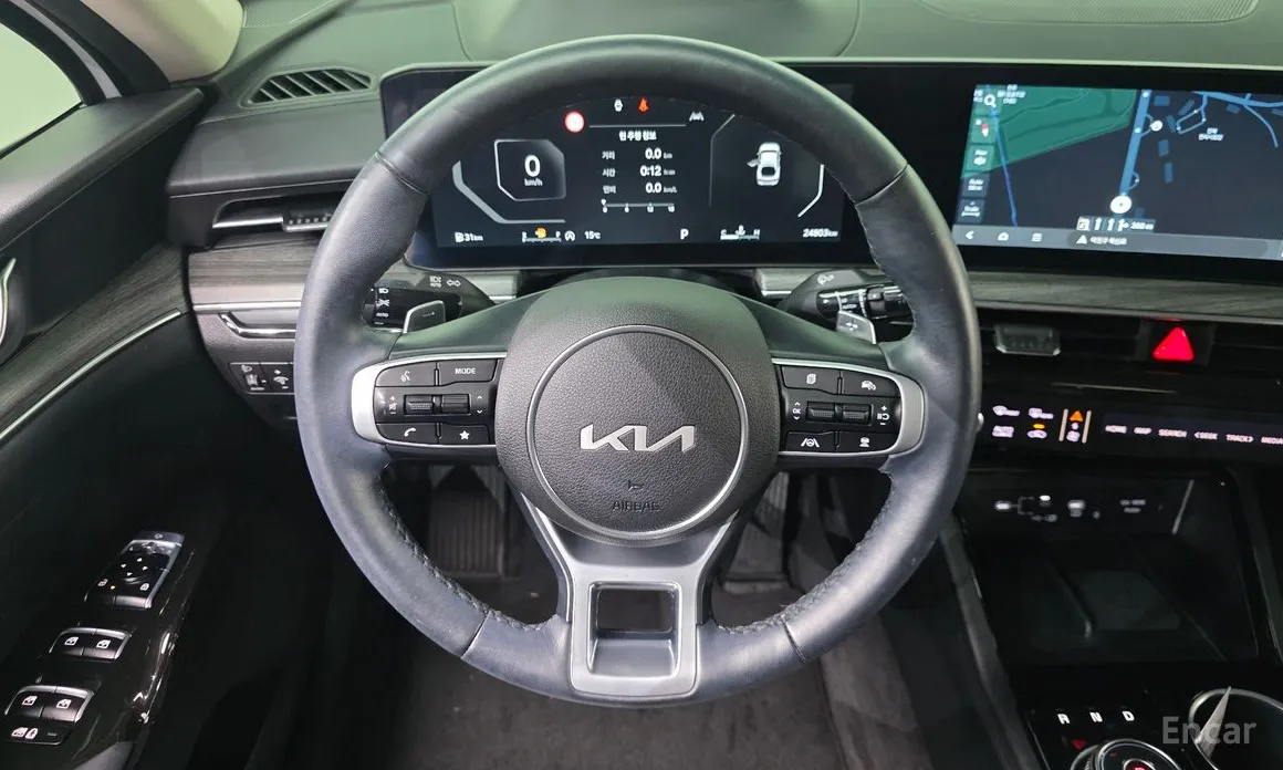 Фото 14 - Kia K5