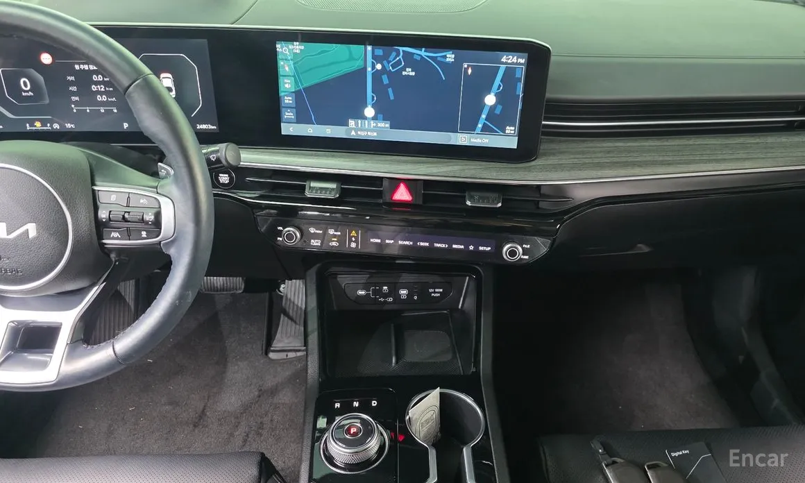 Фото 15 - Kia K5