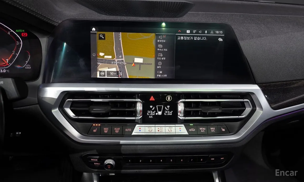 Photo 14 - BMW 3 Series