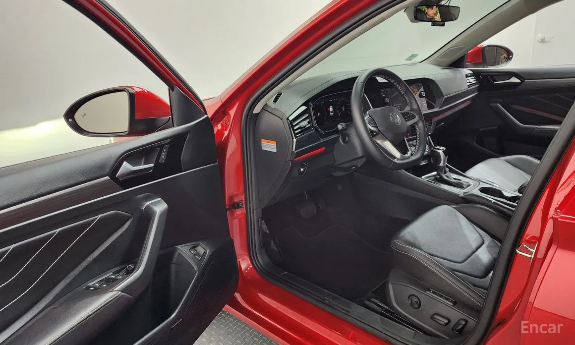 Photo 10 - Volkswagen Jetta